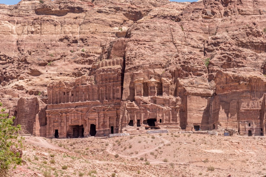 Quelle est l'histoire fascinante de la cité de Petra en Jordanie ?